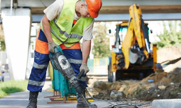 Creșterea de la 1 ianuarie 2023 a salariului minim în construcții la 4.000 lei