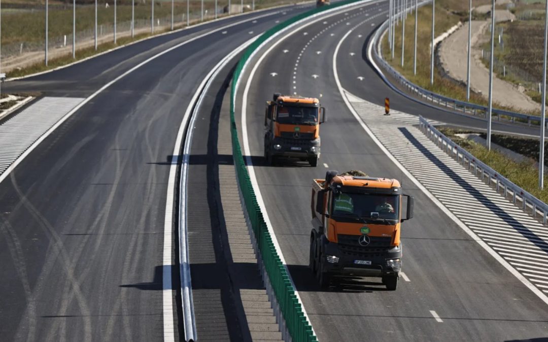 Cei mai mulți kilometri de autostradă construiți și dați în folosință (+382 km drumuri de mare viteză)